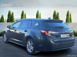 Suzuki Swace Swace 1.8 Hybrid SZ-T CVT - Image 3