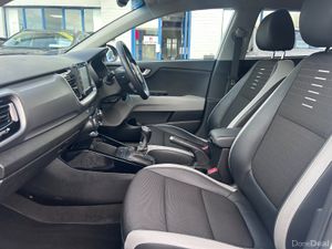 2018 KIA STONIC 1.4 K3 PETROL LOW KMS - Image 4