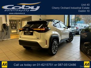 Toyota Yaris Cross 1.5 Hybrid5DR Auto. 1 Owner Onl - Image 3