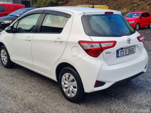 Toyota Vitz 2017 - Image 4