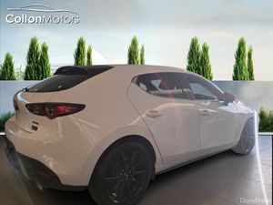 Mazda Mazda3 2.0 - Image 3