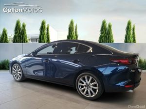 Mazda Mazda3 2.0 - Image 2