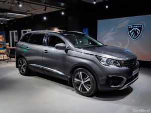 2019 Peugeot 5008 Allure 1.5 BlueHDi 130bhp Auto - Image 2