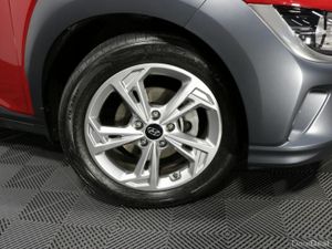 Hyundai KONA EXECUTIVE PLUS 1.0L PETROL COMPACT SU - Image 3