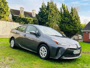 TOYOTA PRIUS 2022 HYRBID AUTOMATIC - Image 3