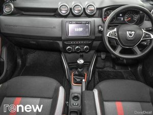 Dacia Duster Blue dCi 115 Techroad - Image 2