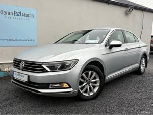 Volkswagen Passat COMFORTLINE 1.6 TDI MANUAL 6SPEE - Image 2