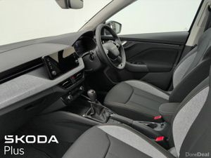 Skoda Scala SELECTION 1.0TSI 115HP EX DEMO - Image 4