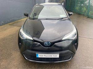 Toyota C-HR 231 D HYBRID SOL AUTO AS NEW!! - Image 3
