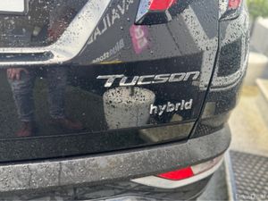Hyundai Tucson Tucson AUTO, Self Charge, Huge Spec - Image 4