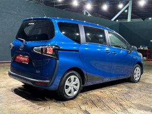 Toyota Sienta HYBRID AUTOMATIC 1.5L - 7 SEATER - P - Image 4