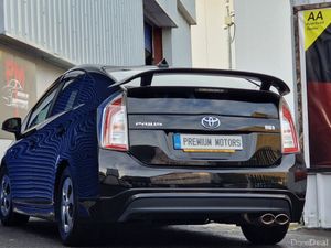 Toyota Aqua Hybrid - Image 4