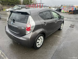 2014 TOYOTA AQUA AUTOMATIC PUSH START G PACKAGE - Image 4