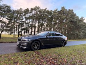 BMW 5-Series 2019 530e I Performance - Image 3