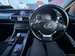 162Lexus IS300H NCT TAX MASSIVE SPEC - Image 4