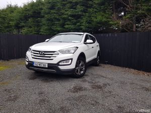 SANTA FE.. 4WD.. 7 SEATS.. LEATHER.. NCT TODAY - Image 2