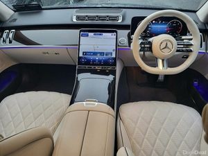 Mercedes-Benz S-Class S350d 4MATIC AMG LINE AUTO * - Image 4