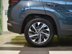 Hyundai Tucson 2WD Executive - Image 3