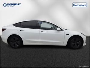 Tesla Model 3 Saloon Long Range - Image 3