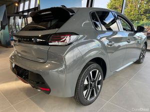 Peugeot 208 Allure Hybrid - Image 3