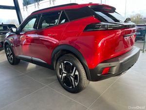 Peugeot 2008 Allure Hybrid - Image 4