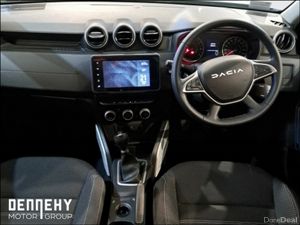 Dacia Duster 1.0 TCe 90 Journey ** from 91.75 Euro - Image 3