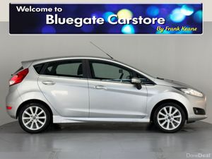 Ford Fiesta TITANIUM 1.0 65PS**BLACK CLOTH INTERIO - Image 3