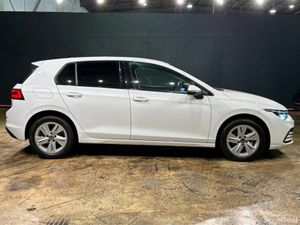 Volkswagen Golf 1.0 STANDARD - ETSI ACTIVE - FACTO - Image 3