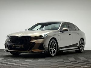 BMW 5-Series 530E M SPORT - Image 3