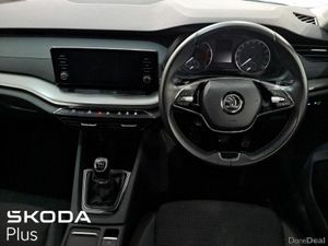 Skoda Octavia OCTAVIA AMB 1.0TSI 110HP - Image 4