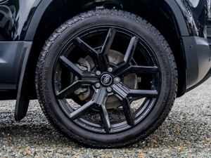 2025 Land Rover Defender 90 S D250 (PRICE EX VAT) - Image 4