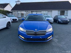 Skoda Superb 2.0 TDI SE TECHNOLOGY 150BHP ESTATE / - Image 2