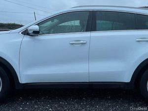 🔵 Kia Sportage 2016 1.7 D EX HIGH SPEC LOW KM - Image 3