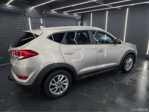 Hyundai Tucson EXECUTIVE 5DR - Image 4