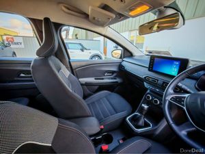 DACIA JOGGER EXTREME SE TCE 110 5DR - Image 2