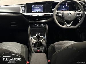 Opel Grandland X SC-1.2 130BHP -PET-6 - Image 2