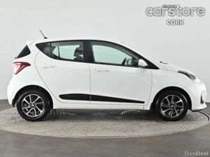 Hyundai i10 1.0 Deluxe Auto - Image 2