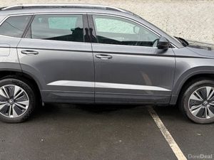 Skoda Karoq 2.0TDI AMB / FINANCE AVAILABLE - Image 2