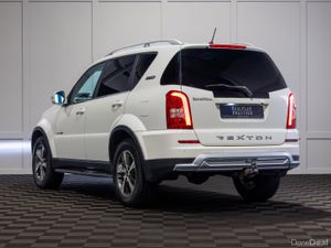 2019 SsangYong Rexton RX220 EX 2 Seat Commercial - Image 4