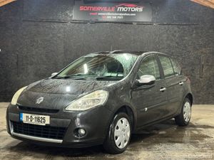 RENAULT CLIO 1.2 PETROL “MANUAL” 2011 - Image 2