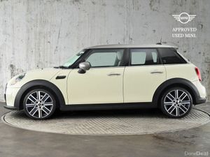 Mini Cooper 5-Door Cooper Exclusive - Image 3