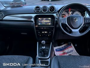 Suzuki Vitara 1.4 Hybrid SZ4 MT - Image 2