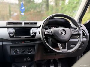 2019 SKODA FABIA STYLE PETROL - Image 4