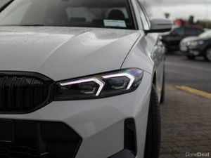 BMW 3-Series 330e M Sport Pro - Image 4