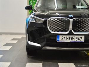 BMW iX1 eDrive20 Sport - Image 3