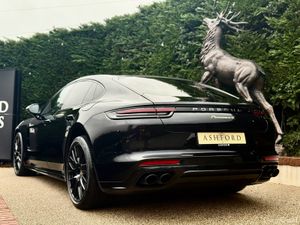 Porsche Panamera 2018 2.9 V6 Hybrid - Image 4