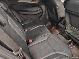 182 MERCEDES BENZ GLE 500 E AMG W/NIGHT PACK - Image 4