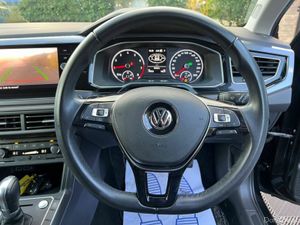 Volkswagen Polo COMFORTLINE 1.0 TSI // LOW MILEAGE - Image 4