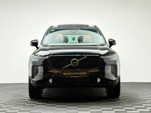 Volvo XC90 PLUS T8 PHEV AWD AUTO *7 SEATS* - Image 2