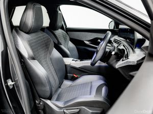 Peugeot 3008 Allure 1.2 Hybrid Auto 145HP - Image 4